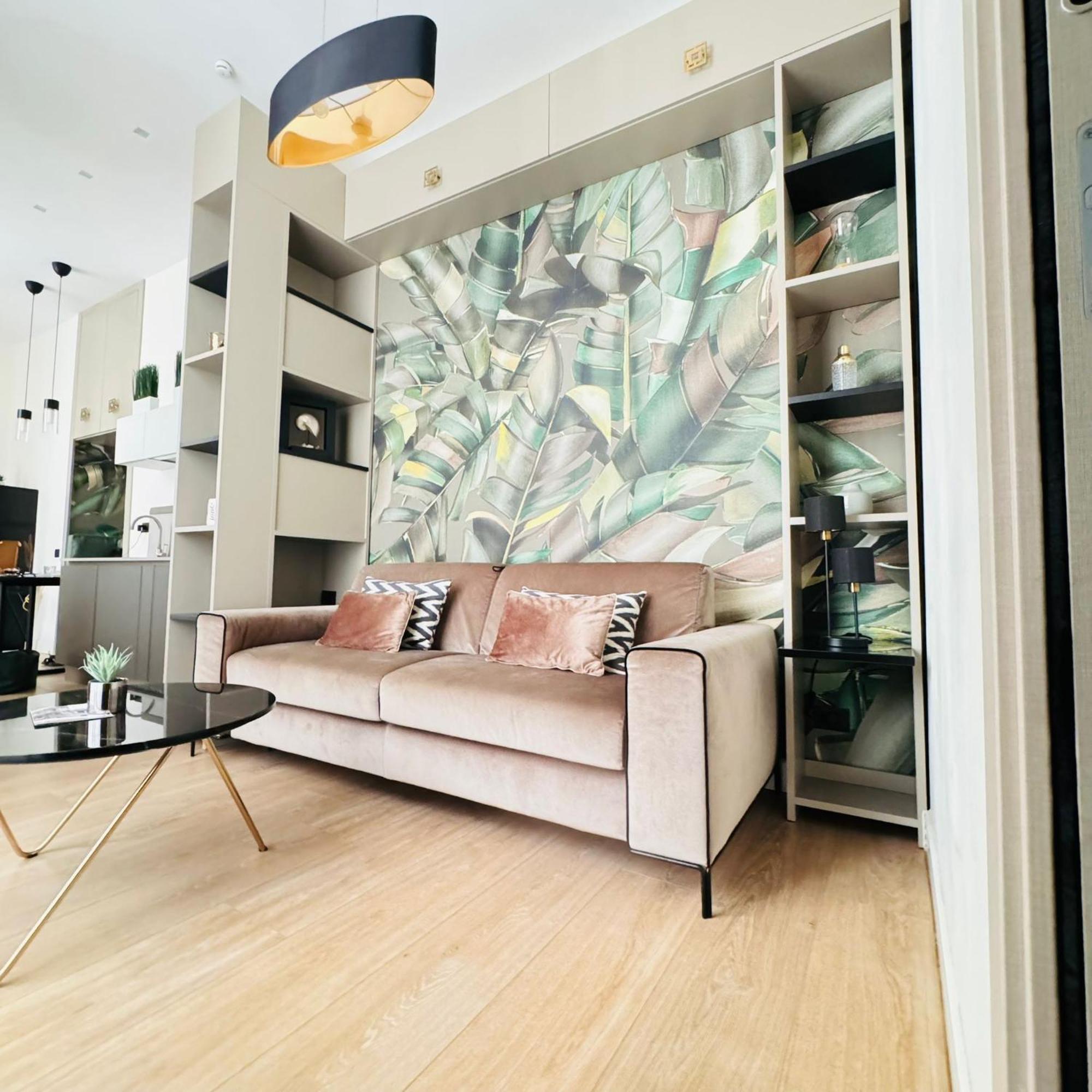 The One Napoli Luxury Apartment Екстериор снимка